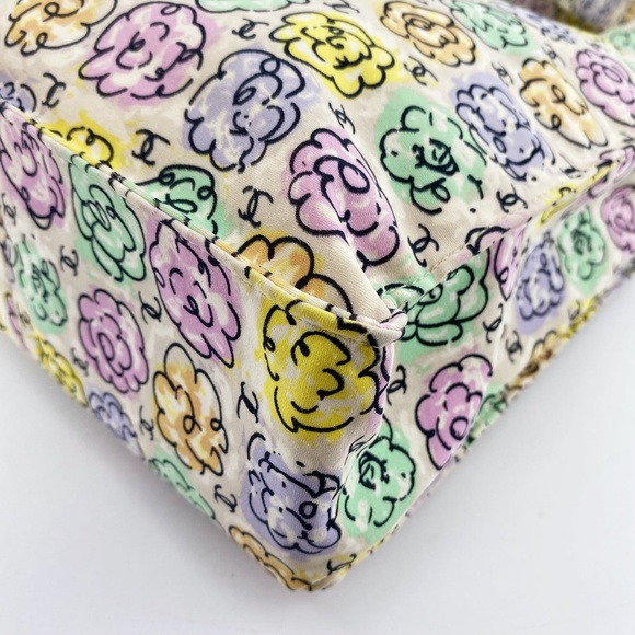 Chanel Vintage Flower CC Loge tote - Picture 14 of 16